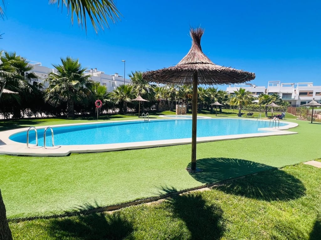 Apartment in Jacarilla