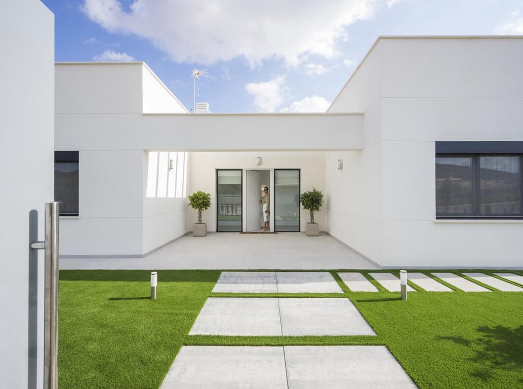 Villa in Venta de la Virgen - Image 3
