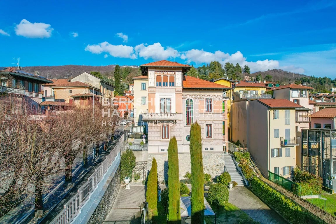 Villa in Gavirate - Image 3