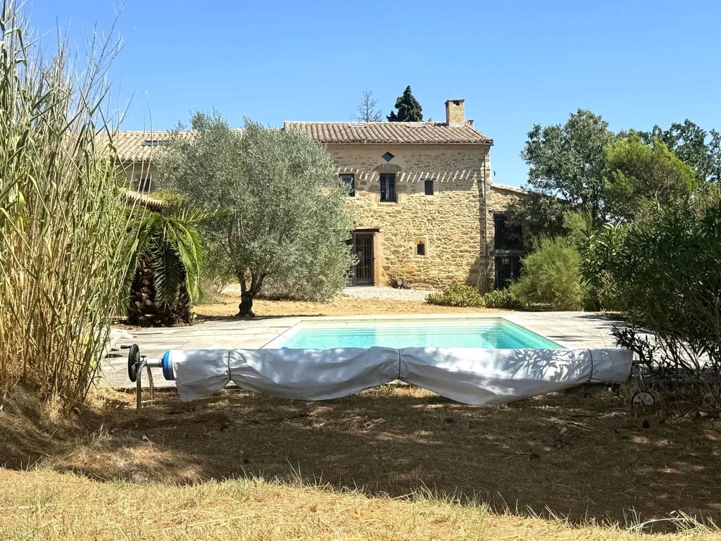 House in Montferrand - Image 3
