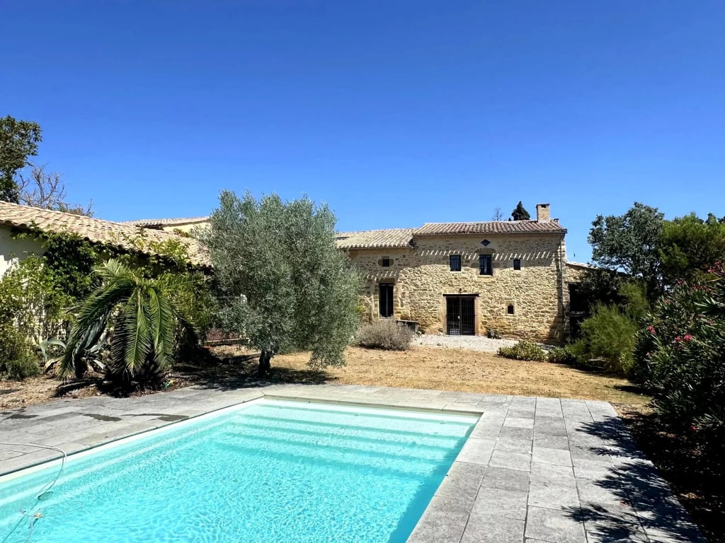 House in Montferrand - Image 2