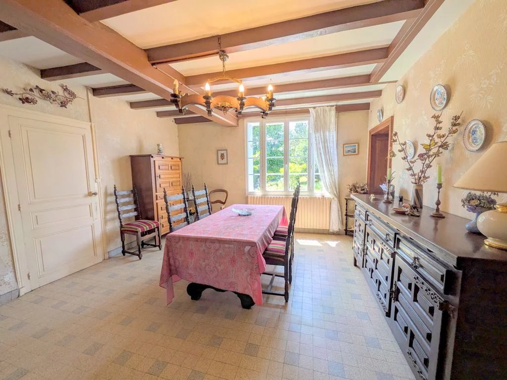 House in Mirambeau - Image 3