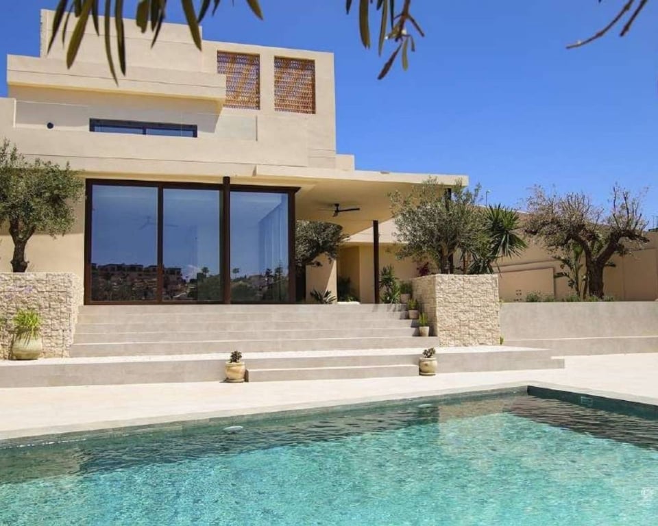 Villa in La Marina - Image 2