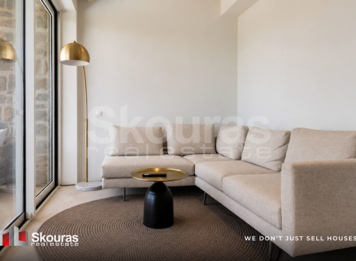Apartment in Pilos - Image 2