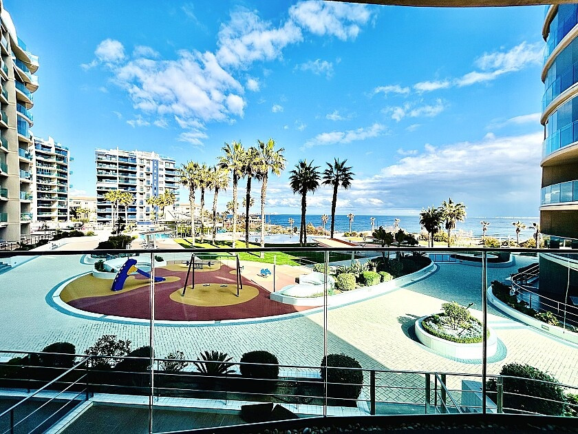 Apartment in Punta Prima - Image 2