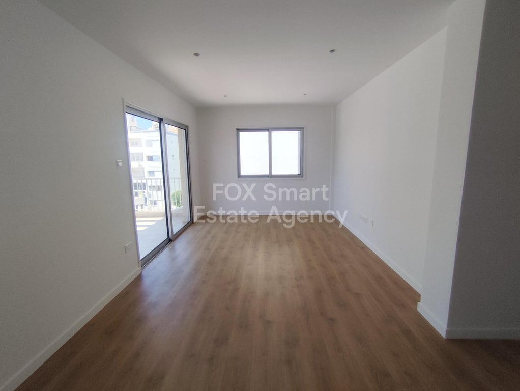 Apartment in Limassol - Image 2