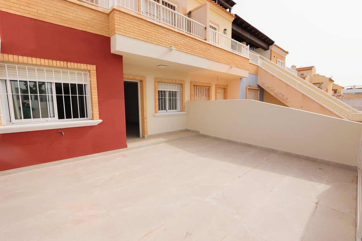 Apartment in Torre de la Horadada - Image 3