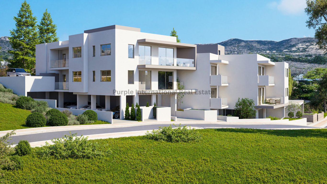 Apartment in Mesogi