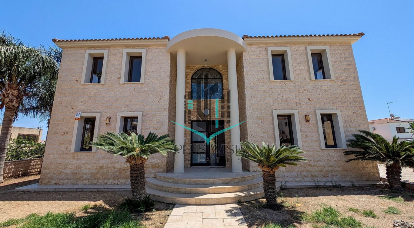 Villa in Livadia - Image 2