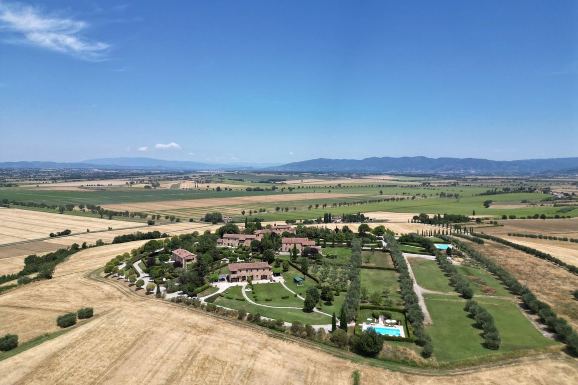 House in Cortona - Image 3
