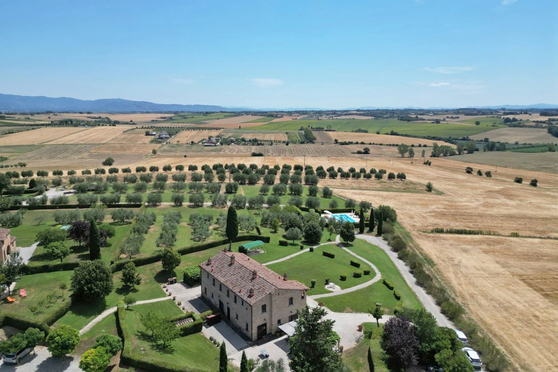 House in Cortona - Image 2