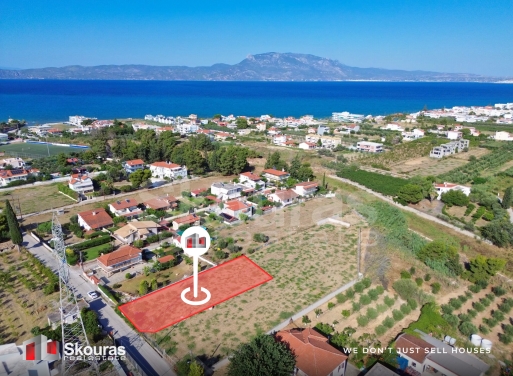 Land in Kato Assos