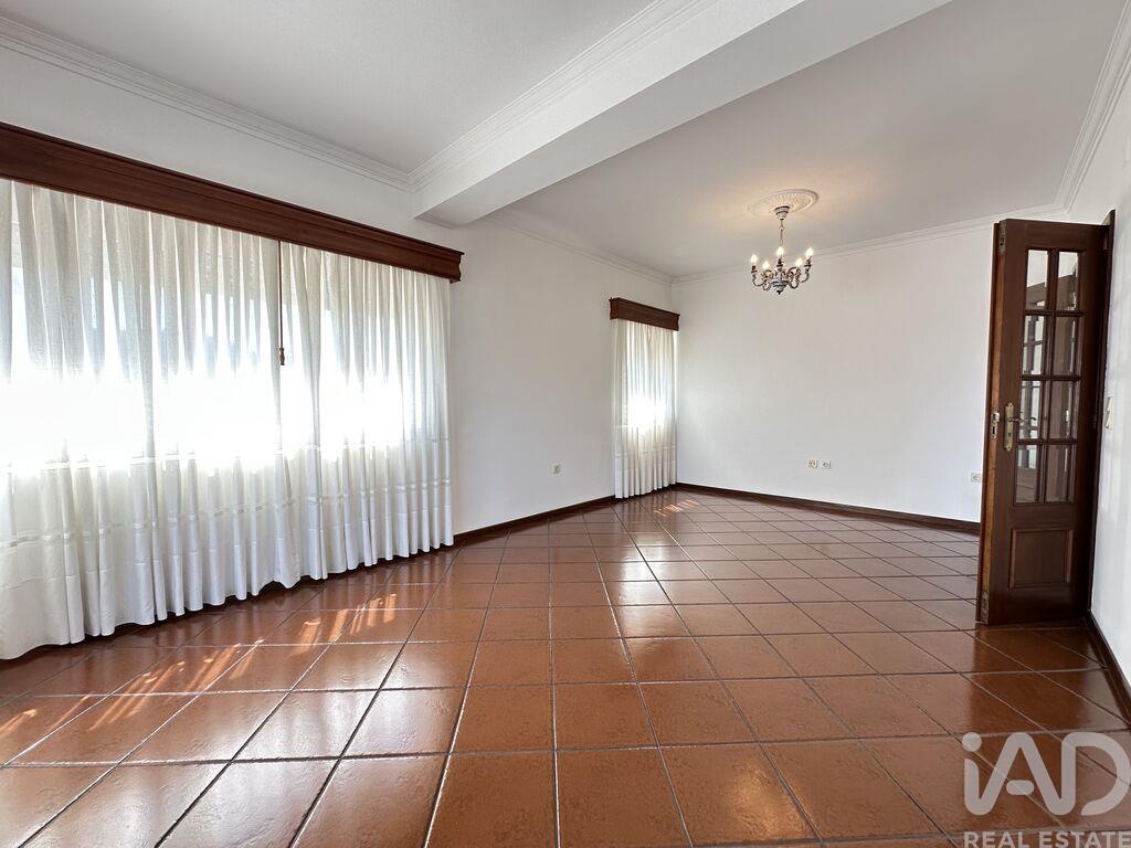 Apartment in Carvalhal - Image 2