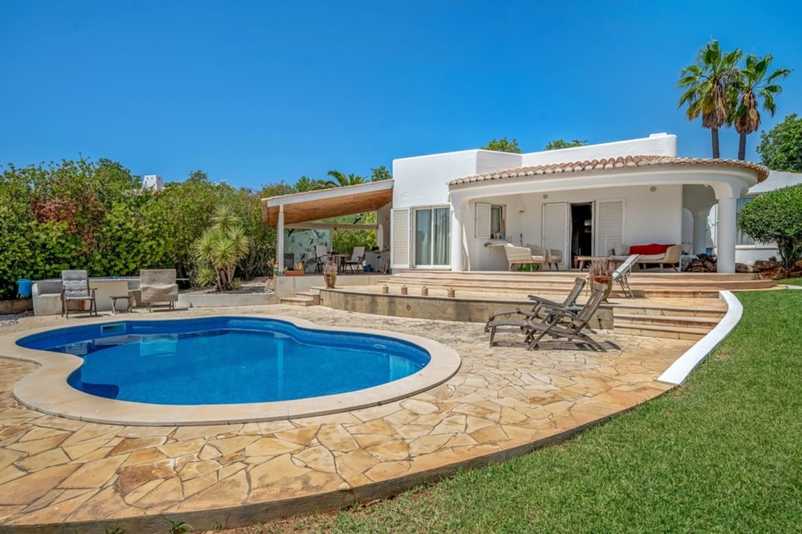 House in Oura