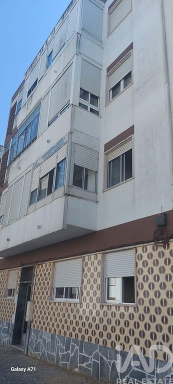 Apartment in Canecas - Image 2