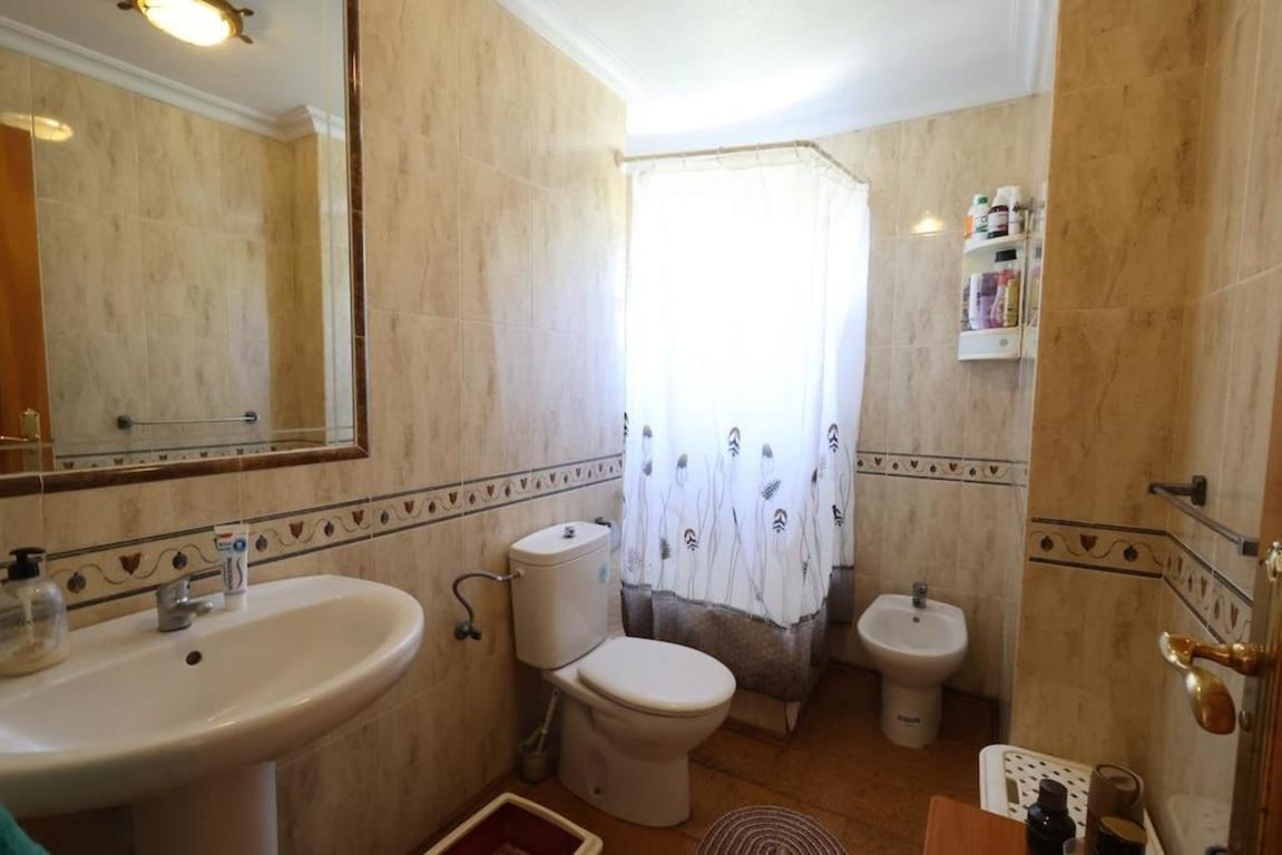 Apartment in Dehesa de Campoamor - Image 3