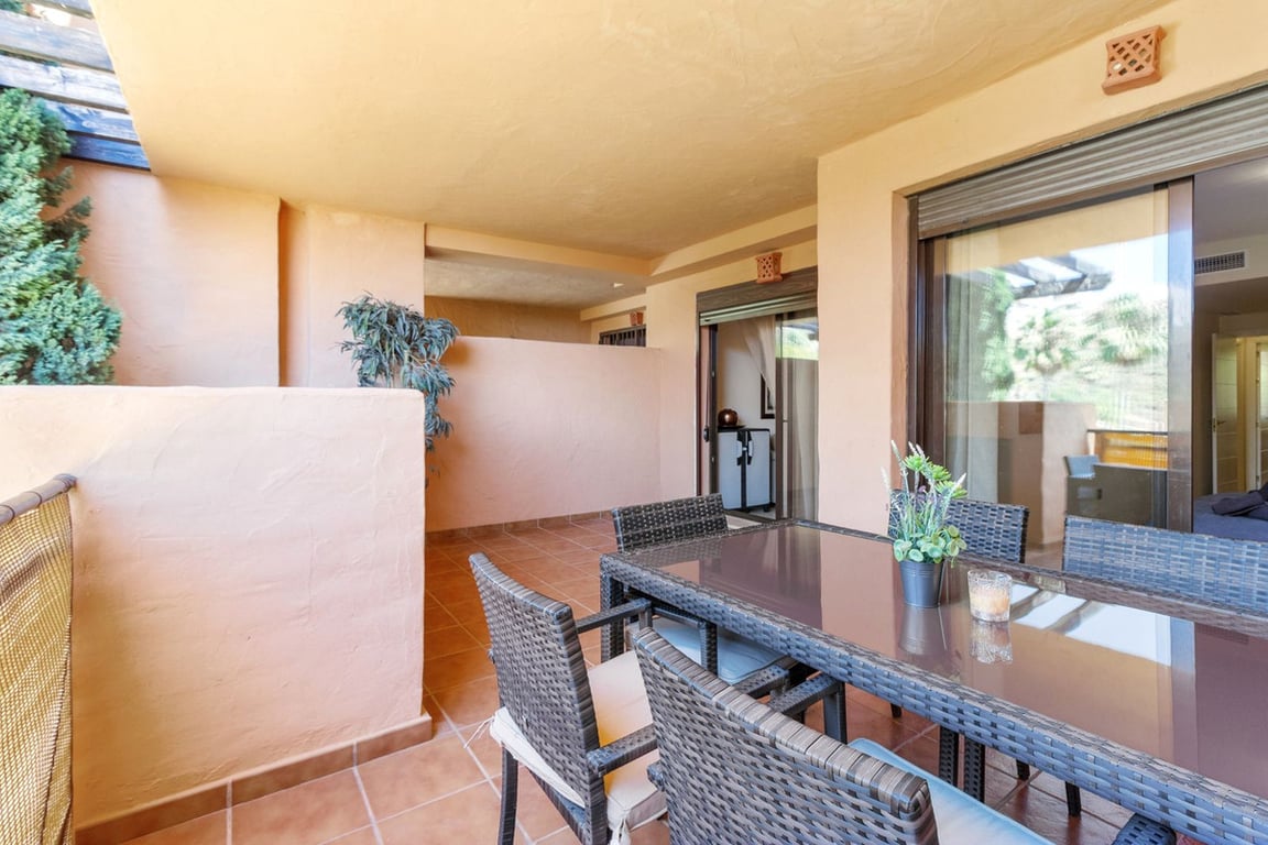 Apartment in La Cala De Mijas - Image 2