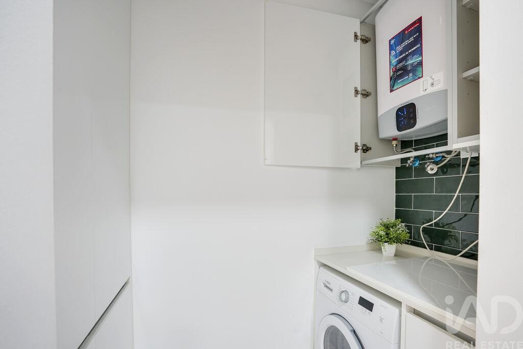 Apartment in Portela - Image 3