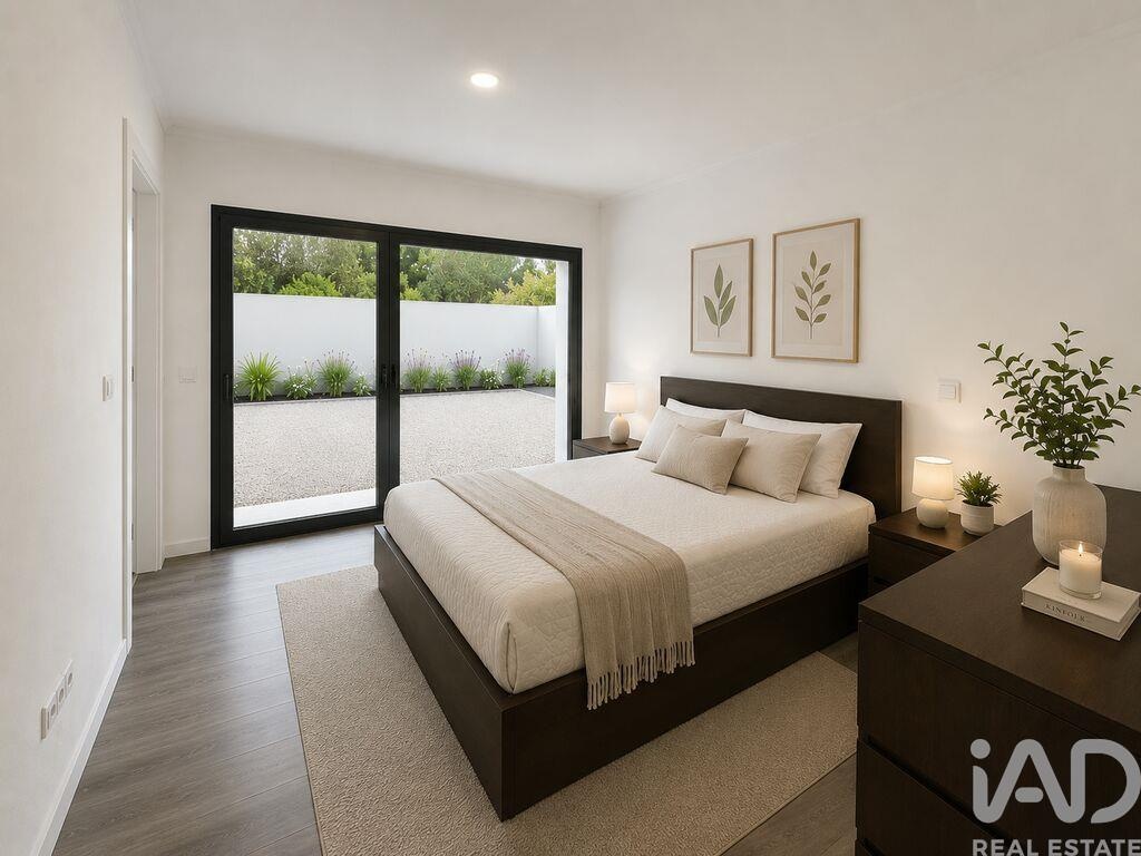 House in Santarem - Image 2