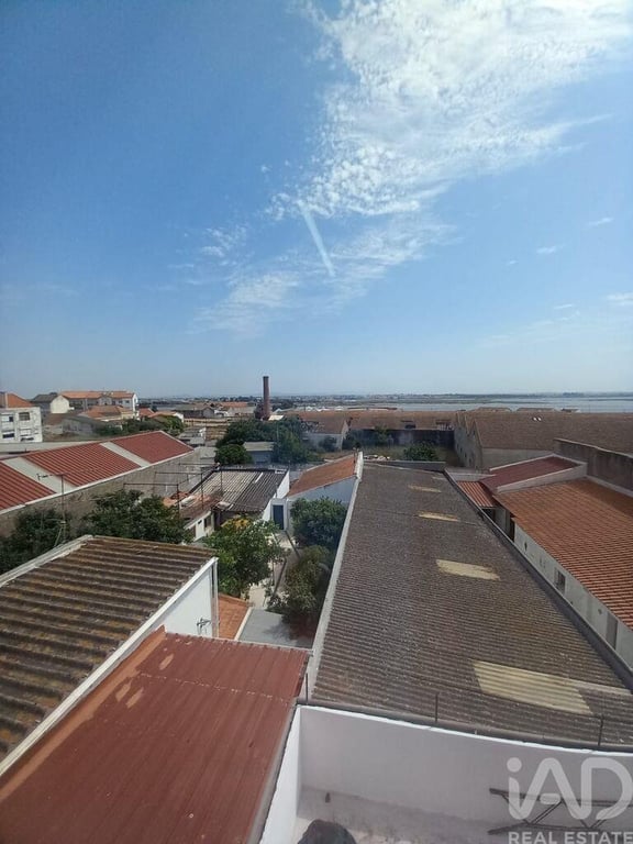 Apartment in Montijo - Image 3