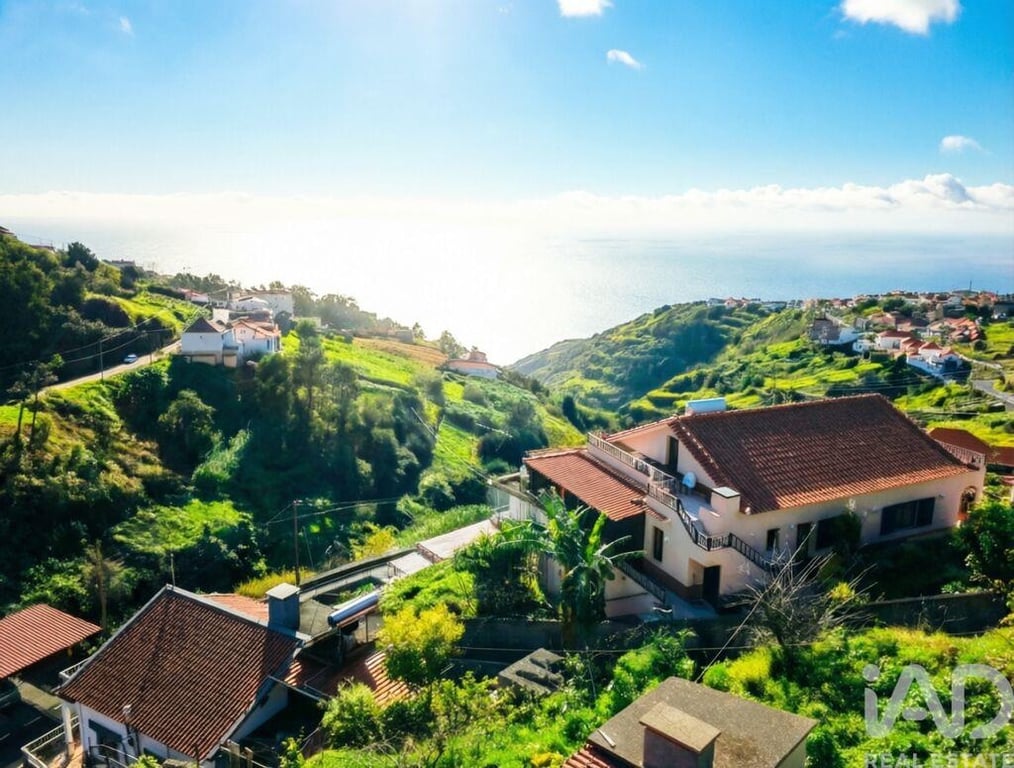 Land in Arco da Calheta
