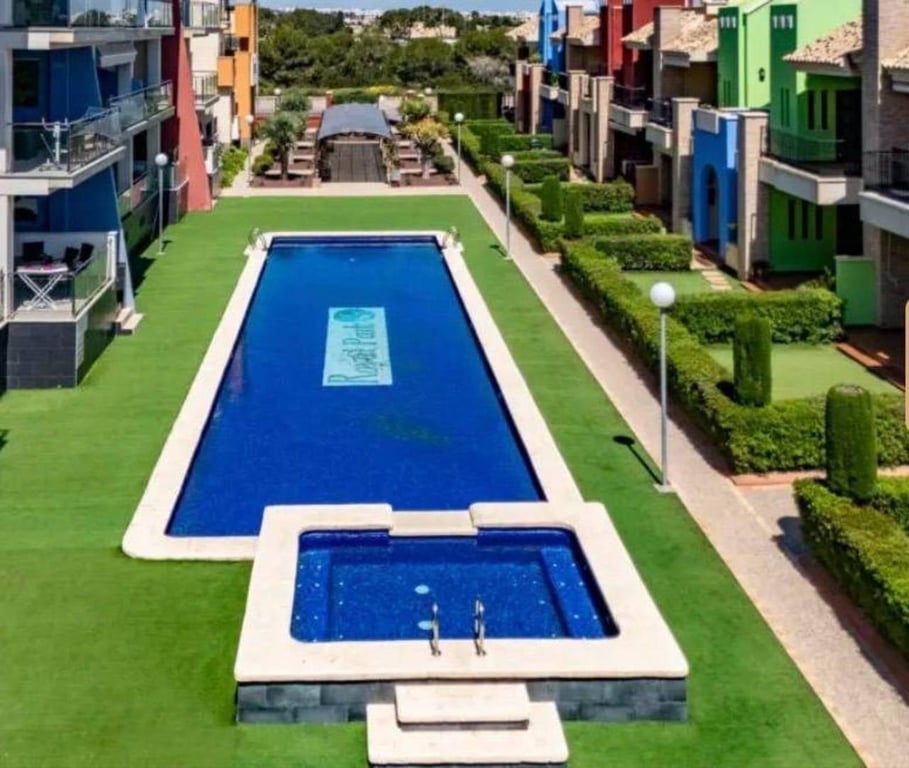 Apartment in Dehesa de Campoamor - Image 3