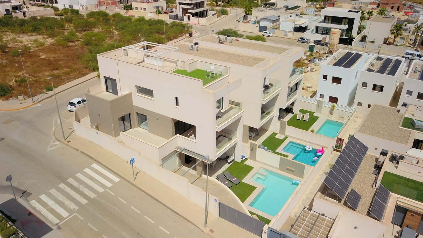 Villa in Benijofar - Image 2