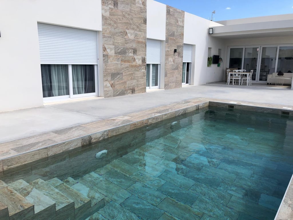 Villa in Pinoso - Image 2