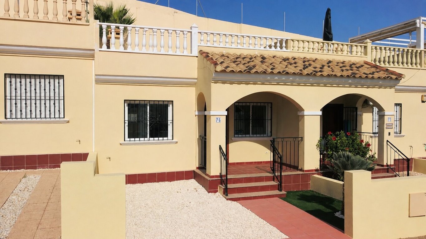 House in Algorfa - Image 3