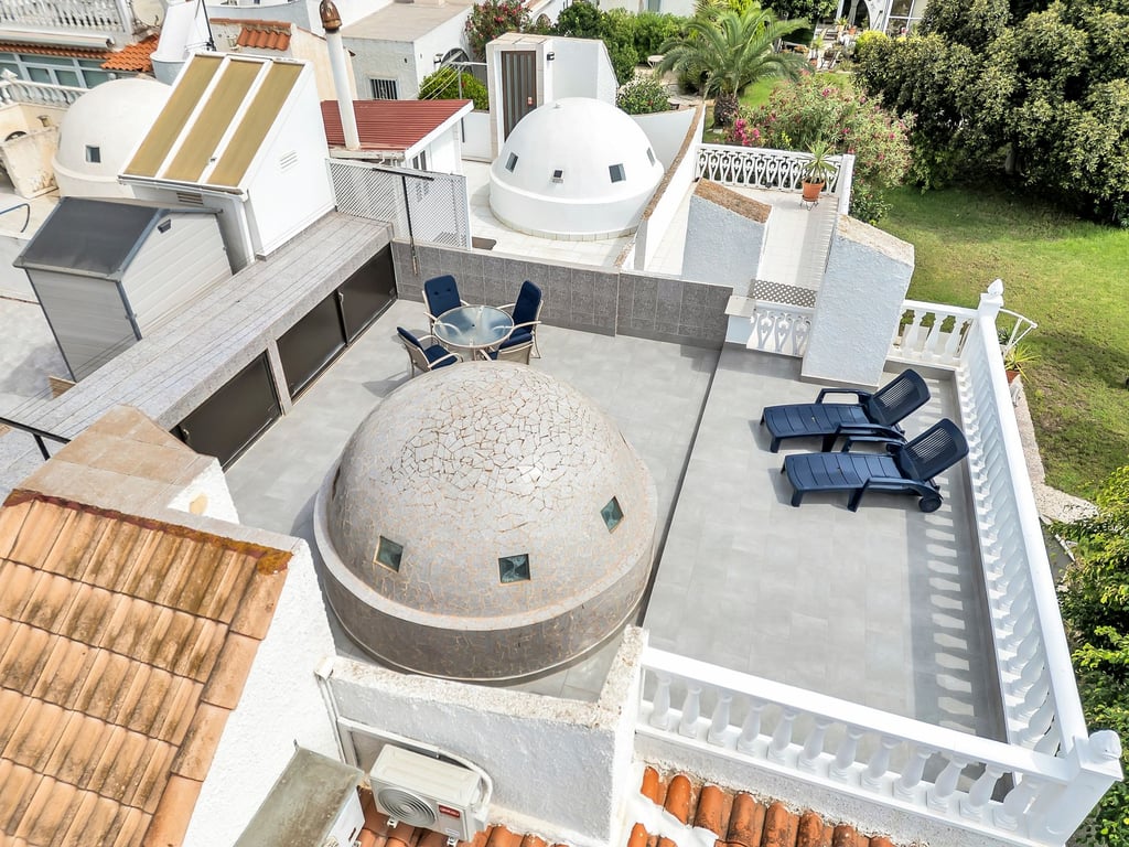 House in Playa Flamenca - Image 3