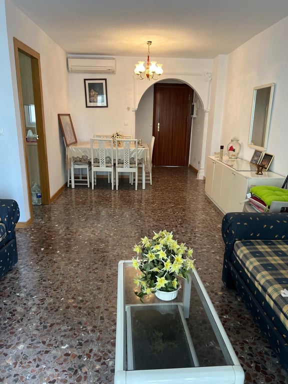 Apartment in Fuengirola - Image 2