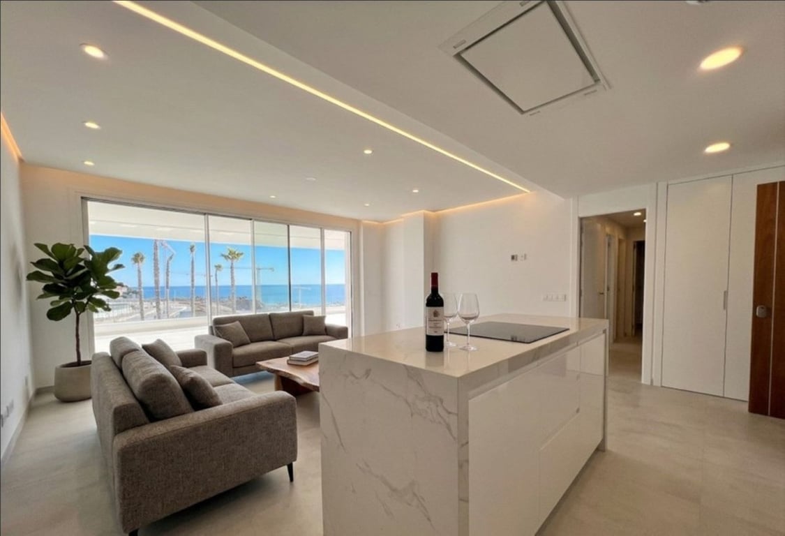 Apartment in La Cala De Mijas - Image 3