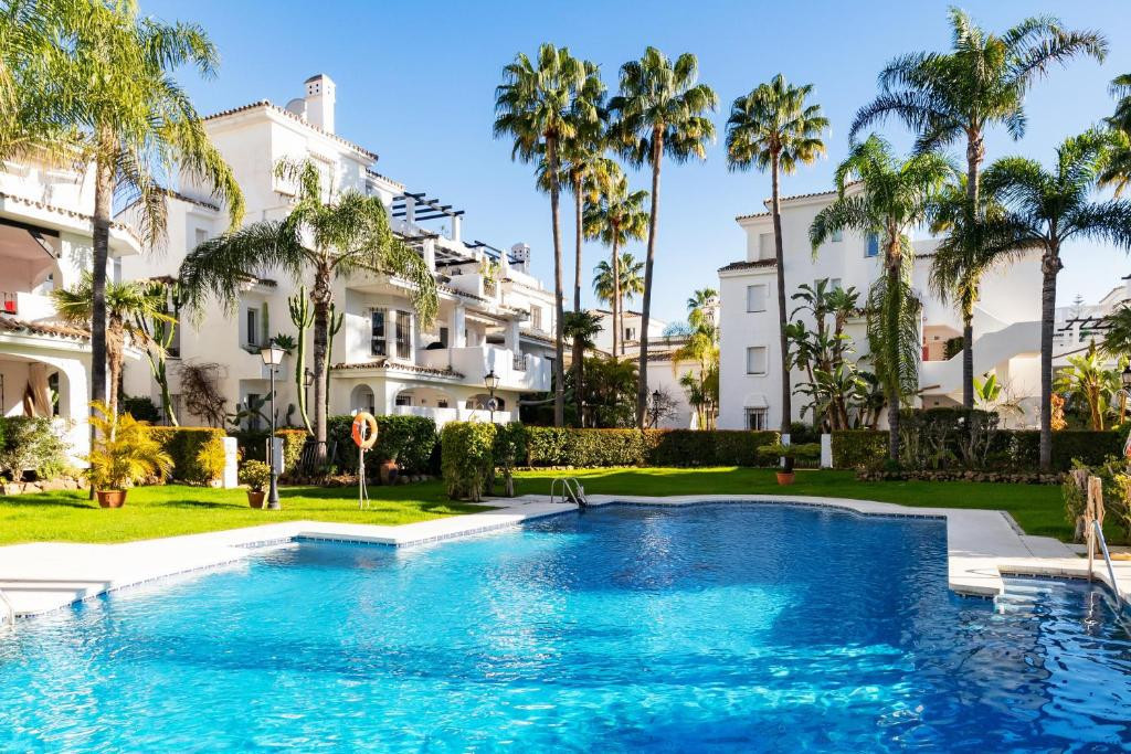House in Nueva Andalucia