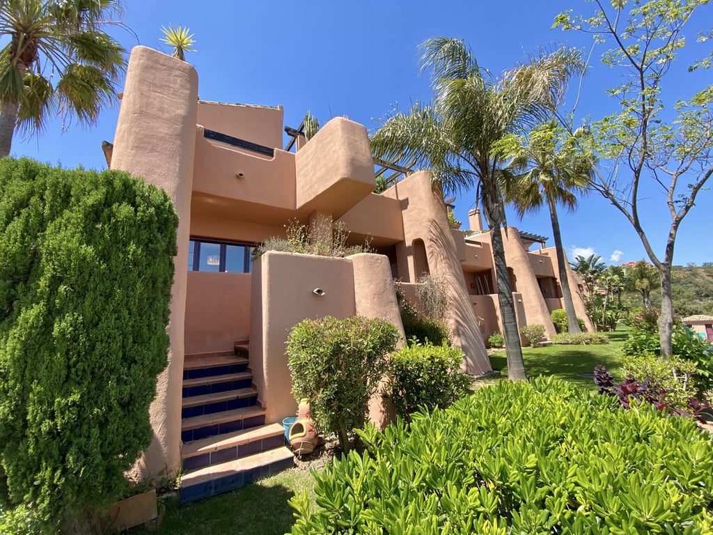 House in Elviria
