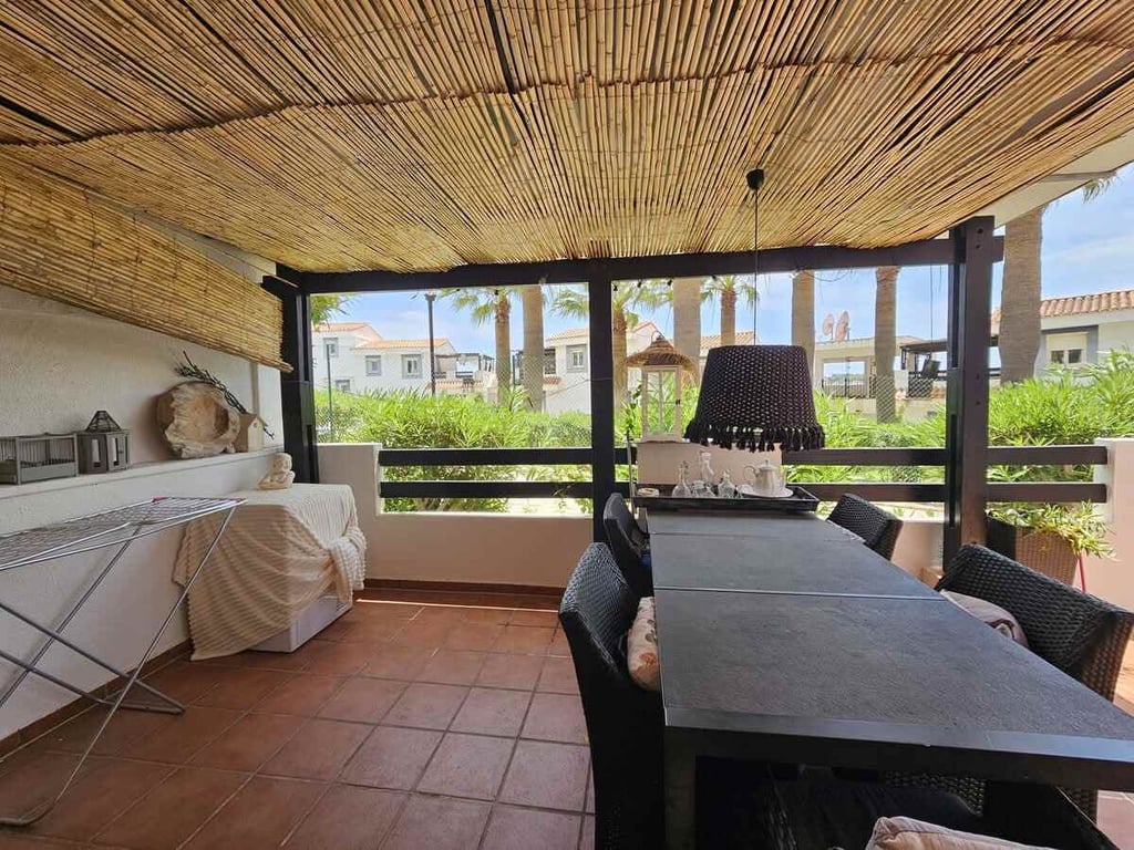 Apartment in Manilva - Image 2