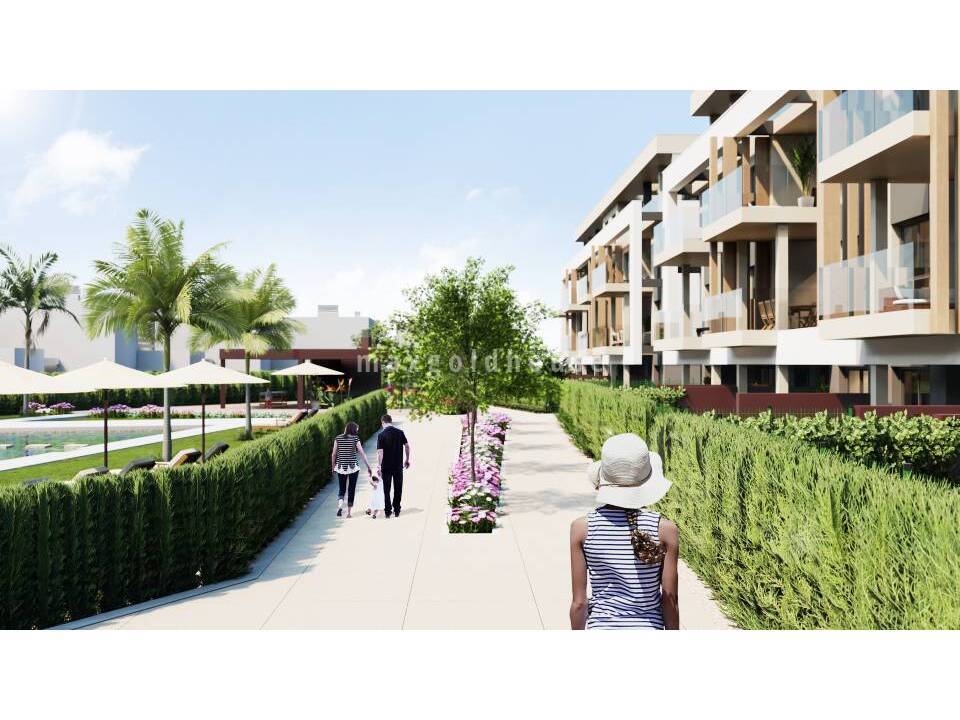 Apartment in Torre del Rame - Image 3