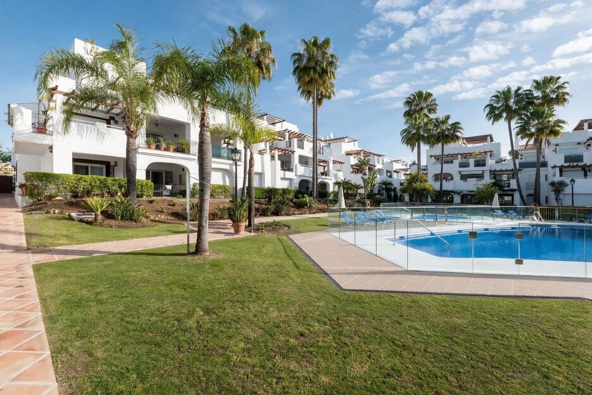 Apartment in Nueva Andalucia