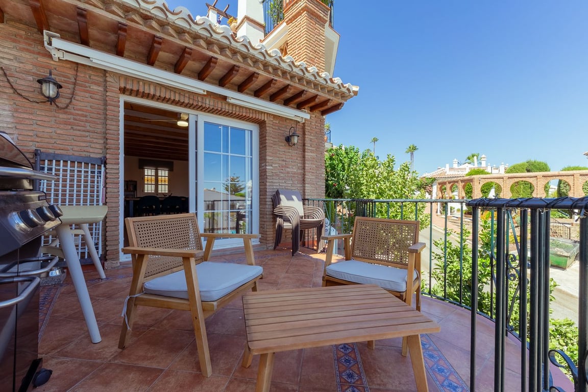 House in Mijas Costa - Image 3