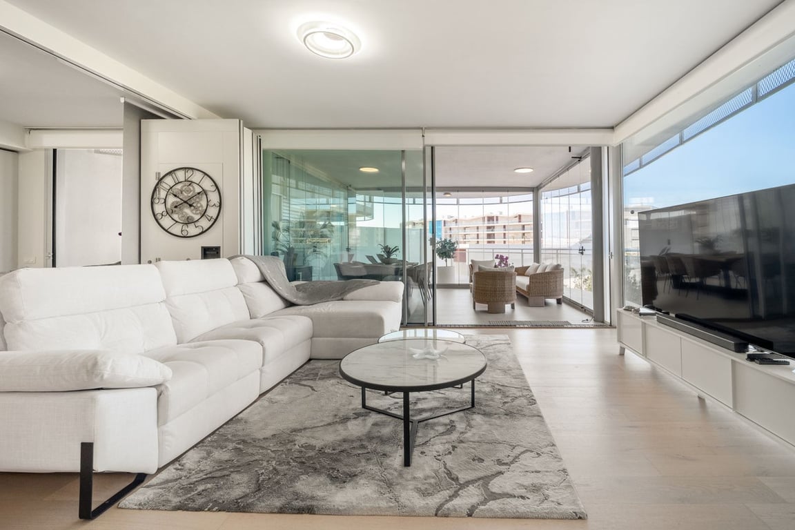 Apartment in Fuengirola - Image 2