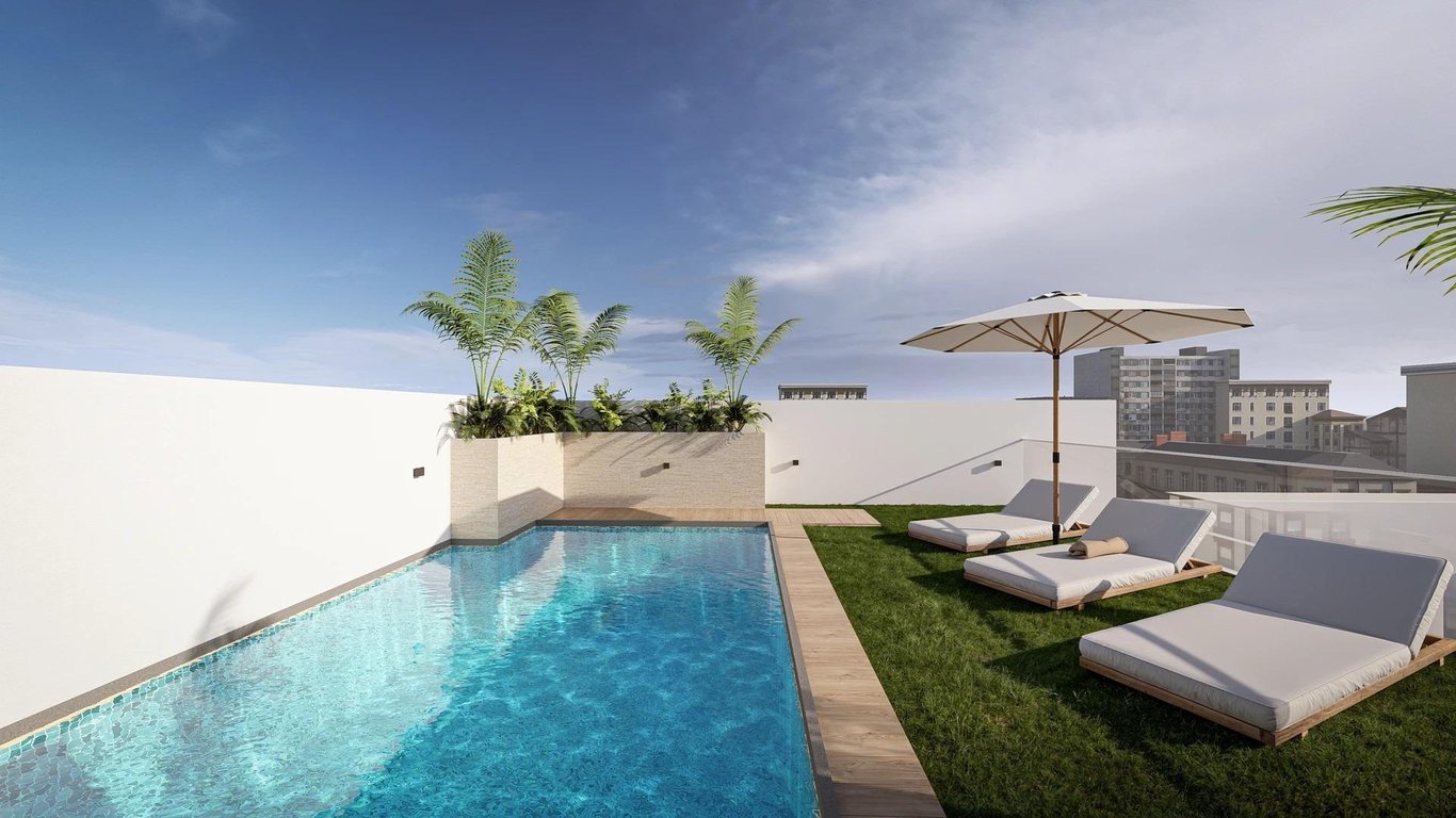 Apartment in Torrevieja - Image 2