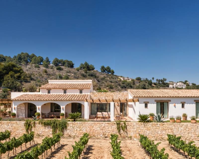 Farm, Ranch or Equestrian in Moraira