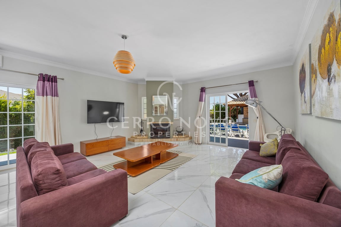 Villa in Branqueira - Image 3