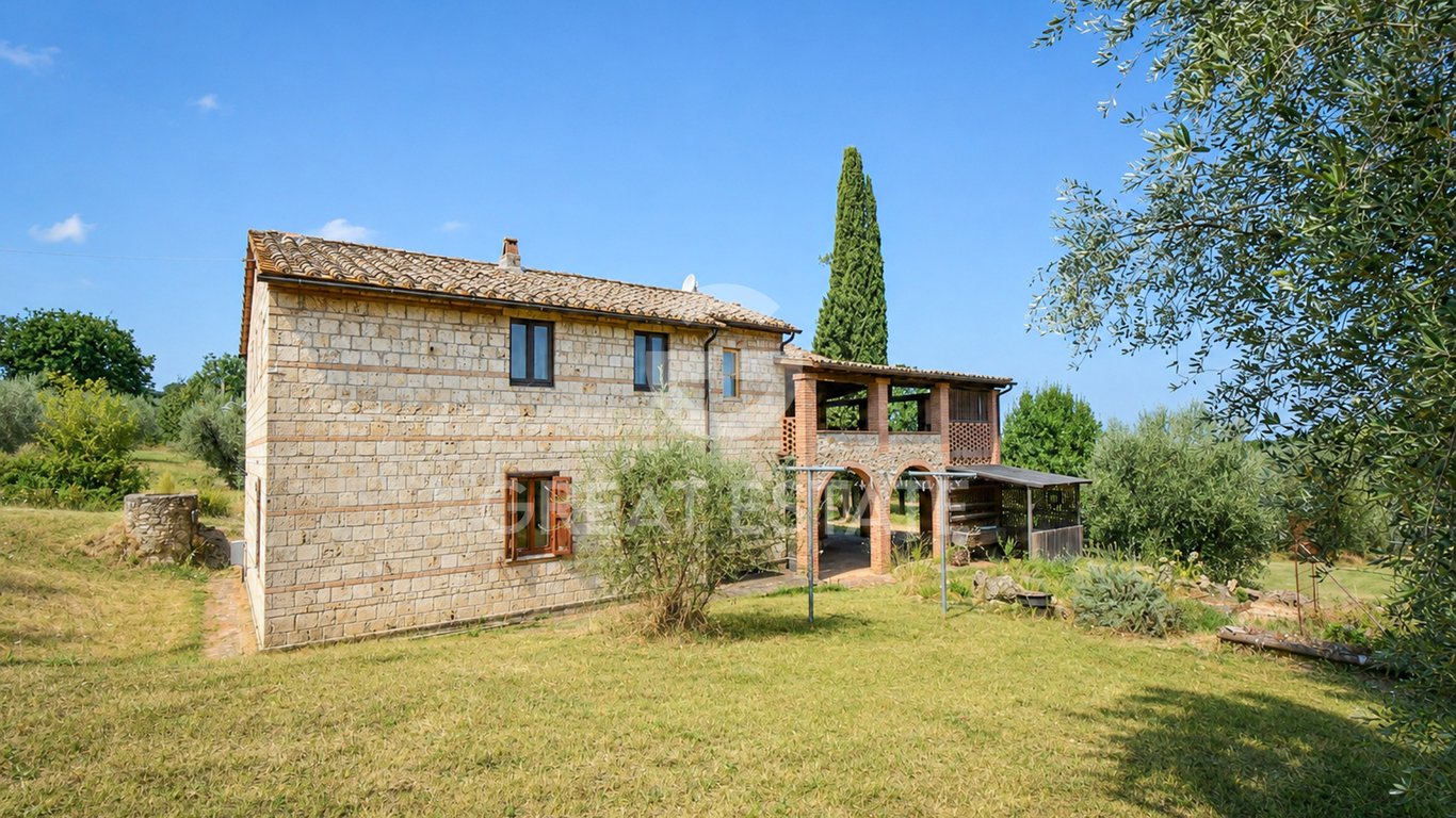 House in Giove - Image 2