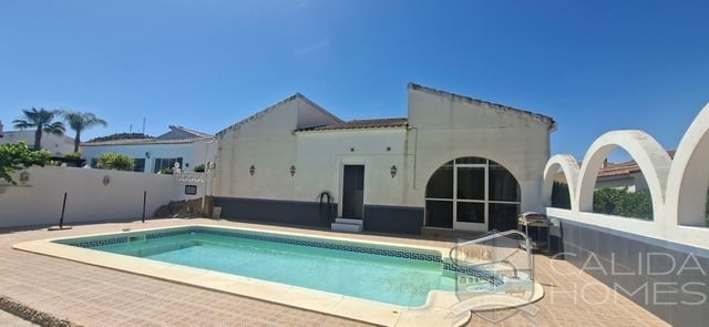 Villa in Arboleas - Image 3