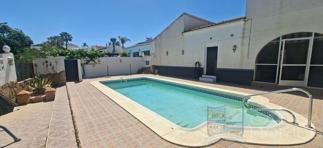 Villa in Arboleas