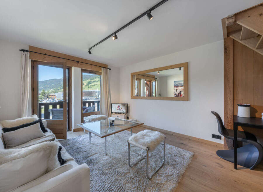 Apartment in Megeve - Image 2