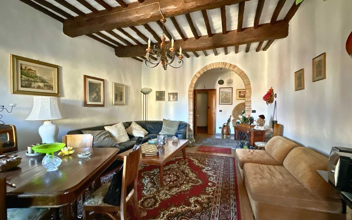 House in Piegaro - Image 3