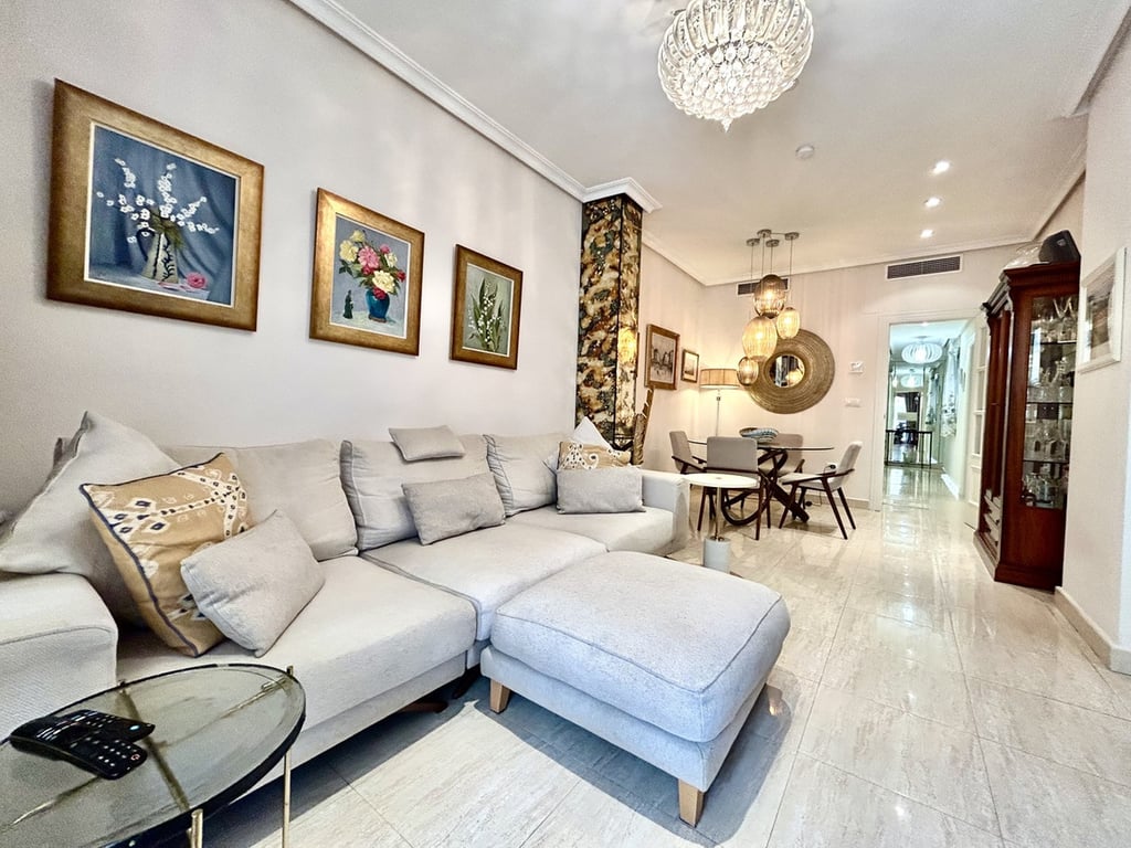 Apartment in Torrevieja - Image 3