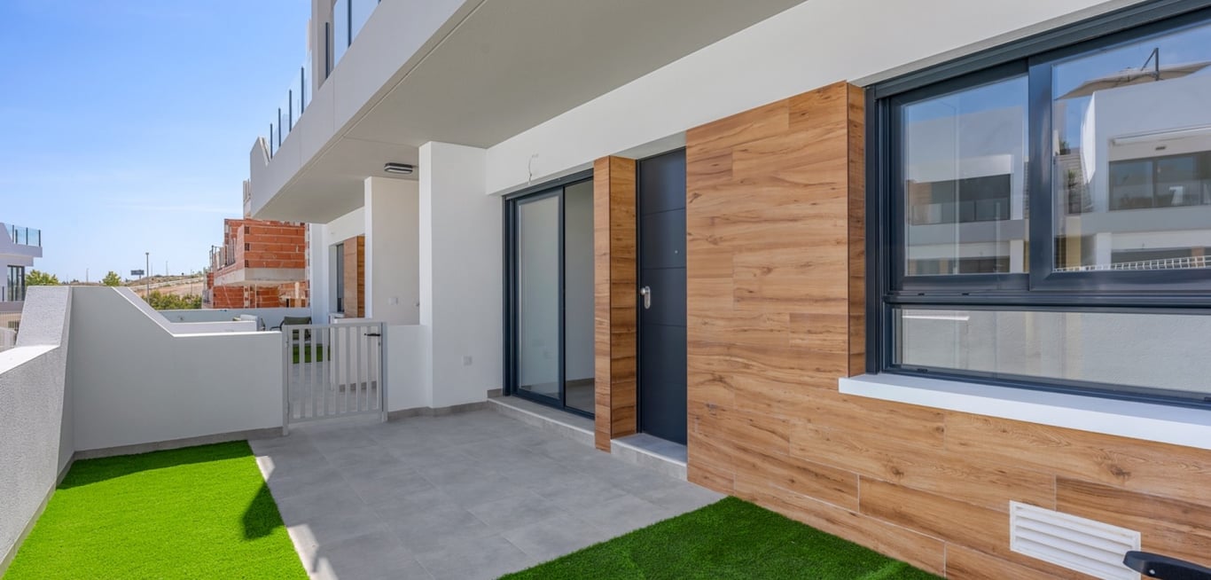 Apartment in San Miguel de Salinas - Image 2