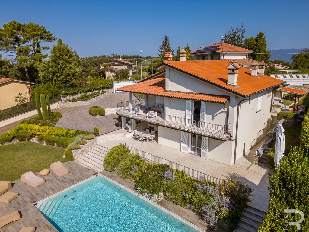 Villa in Larciano - Image 3